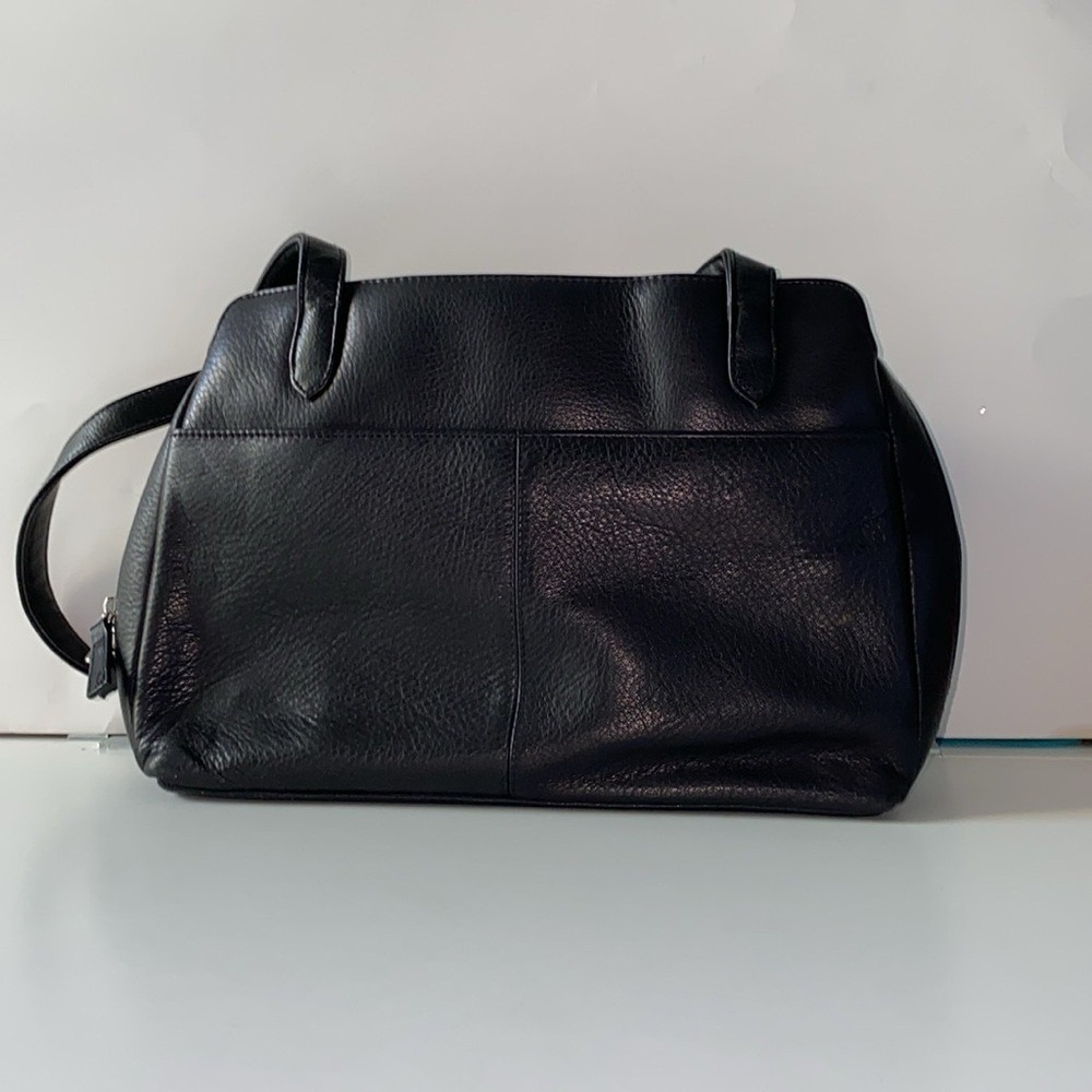 Stone Mountain Womens Black Leather Shoulder Bag/Purse Zipper &‎ Side Pockets